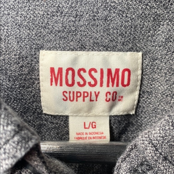 Men's Gray Button-Up Shirt Casual Mossimo Size Large - Picture 2 of 6